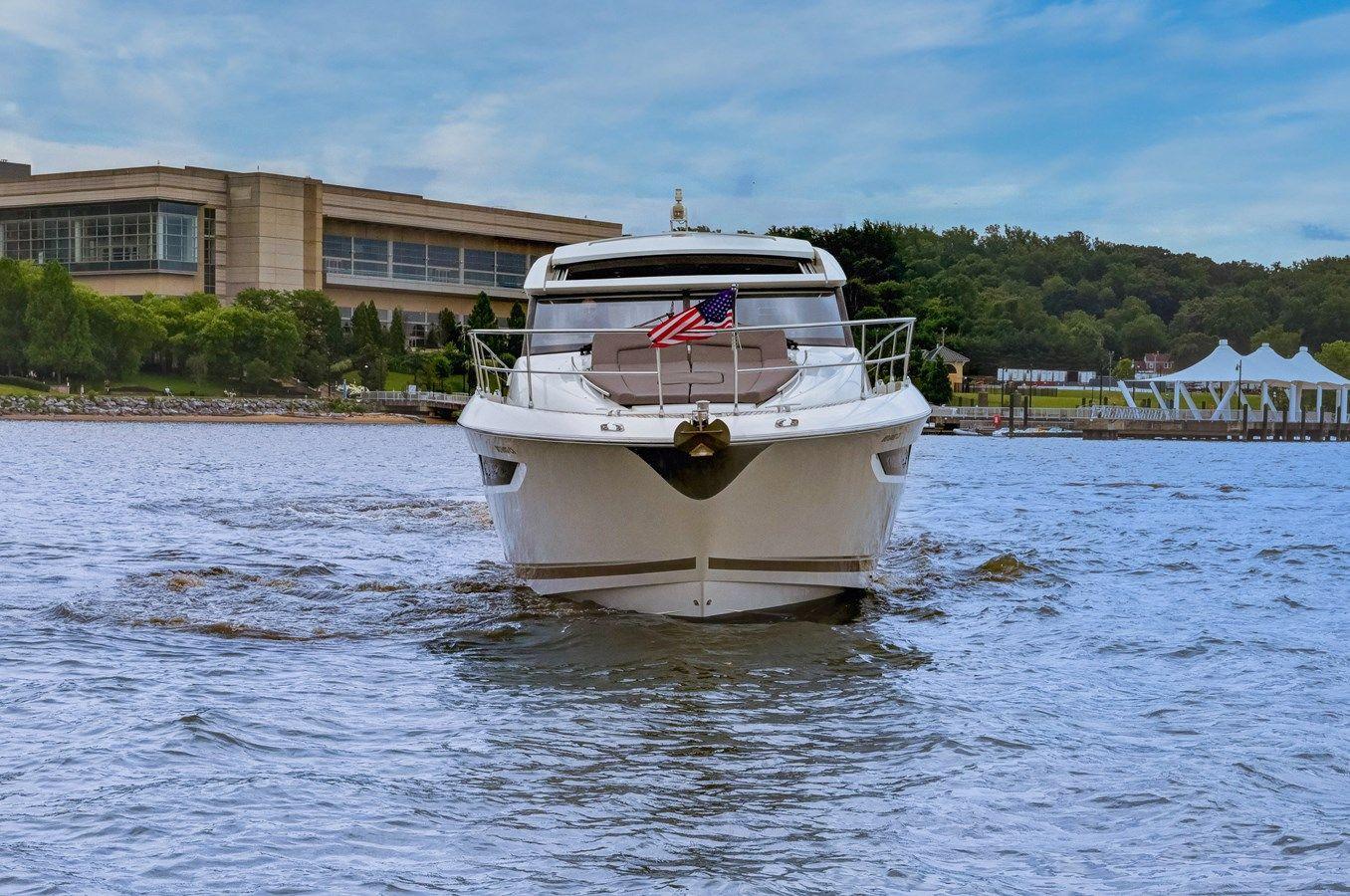 the best price on Lady Maro