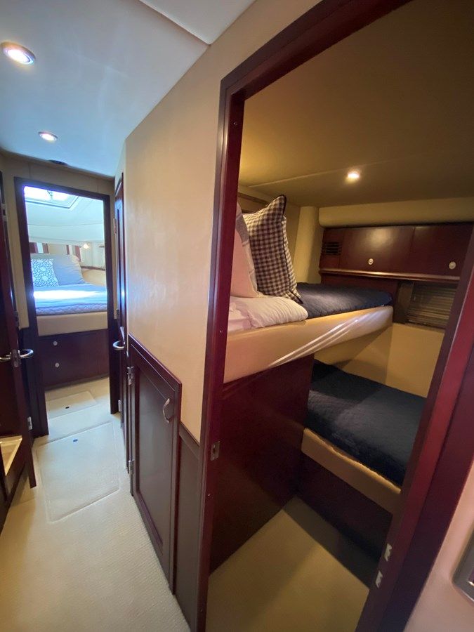 Buy a yacht Blue Pearl 2006