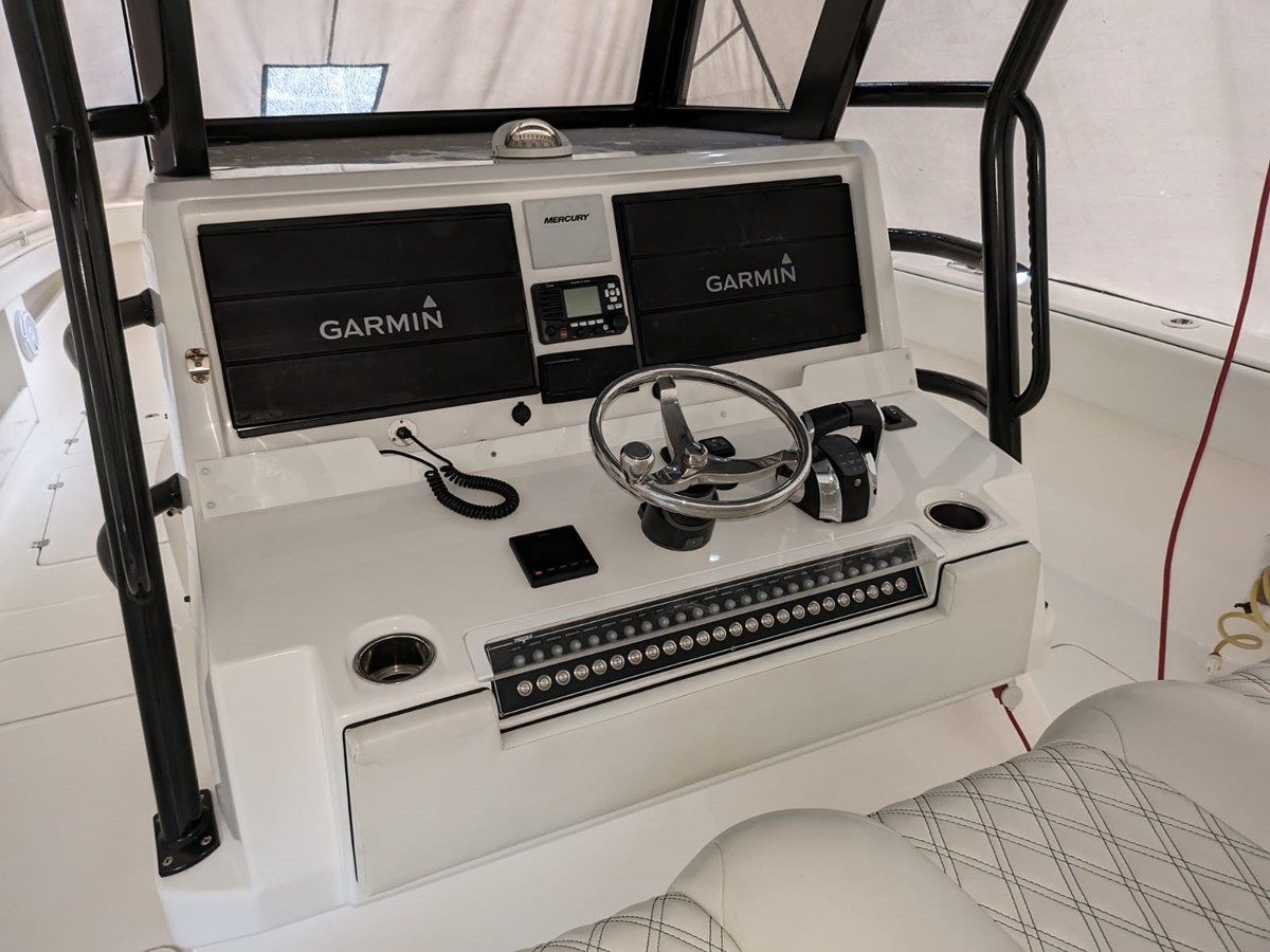 Купить яхту - 2019 в Shestakov Yacht Sales