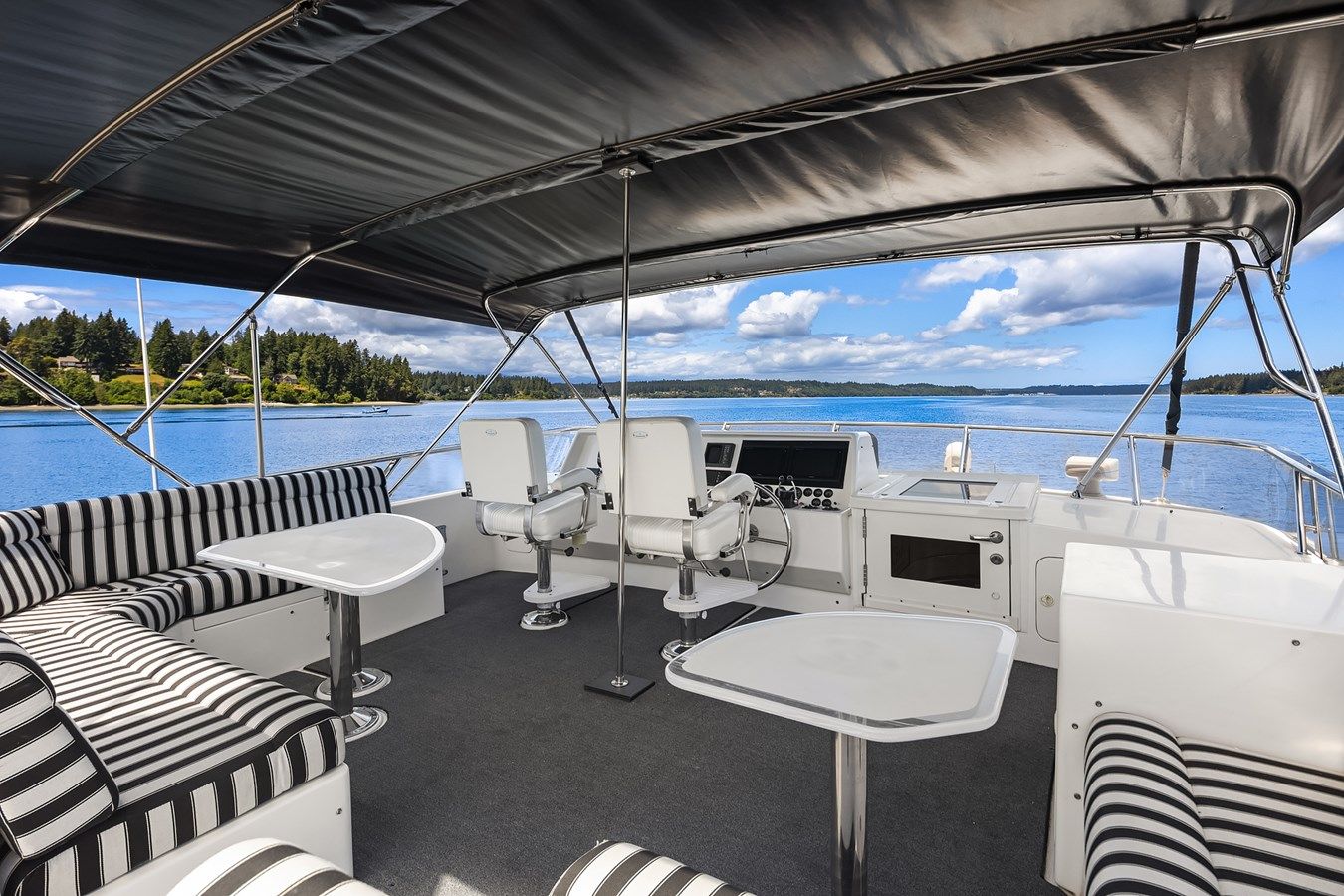 the best price on QUE SA-RAH SA-RAH - SYMBOL