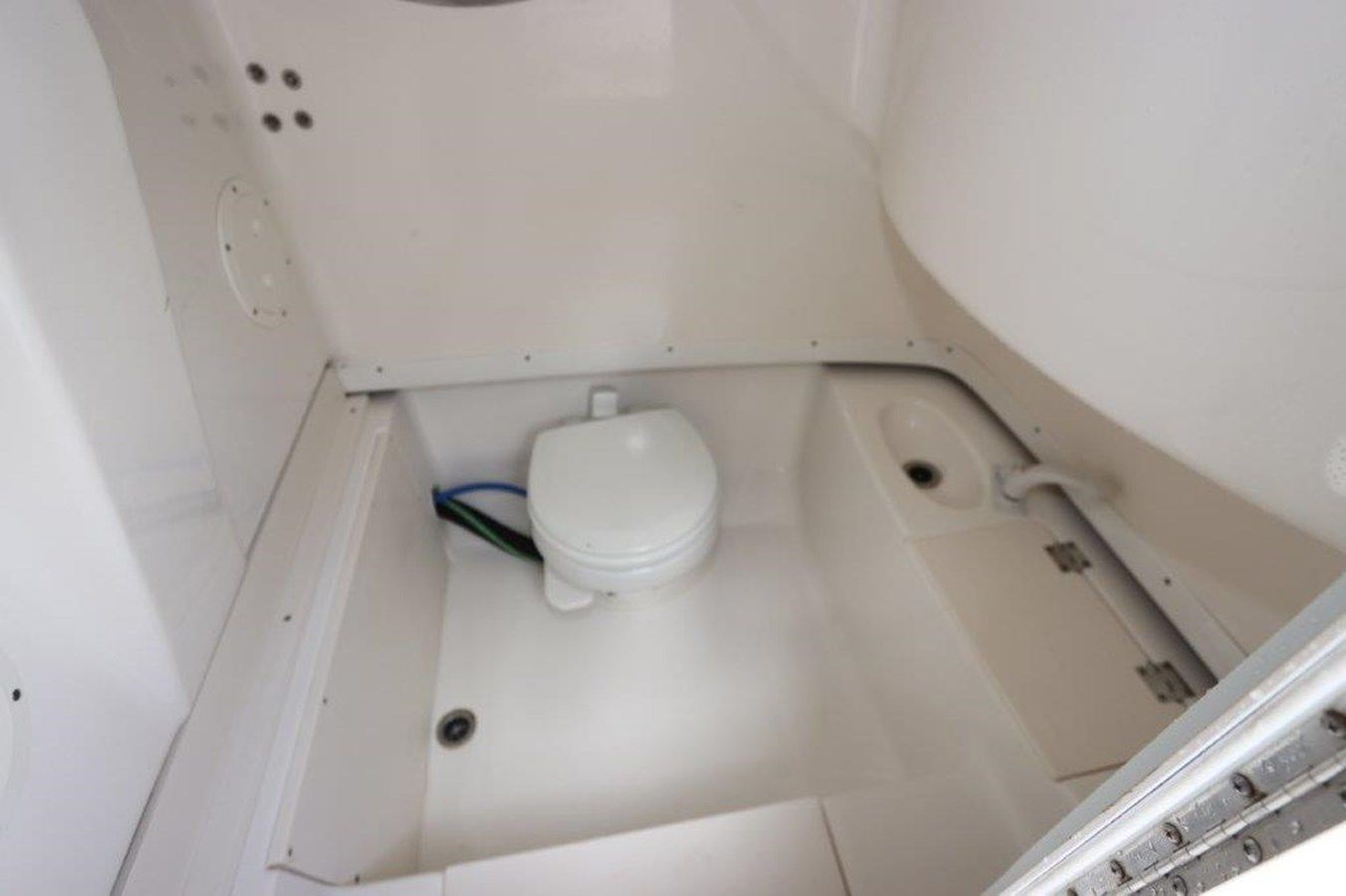 best yacht sales deals - - ROBALO