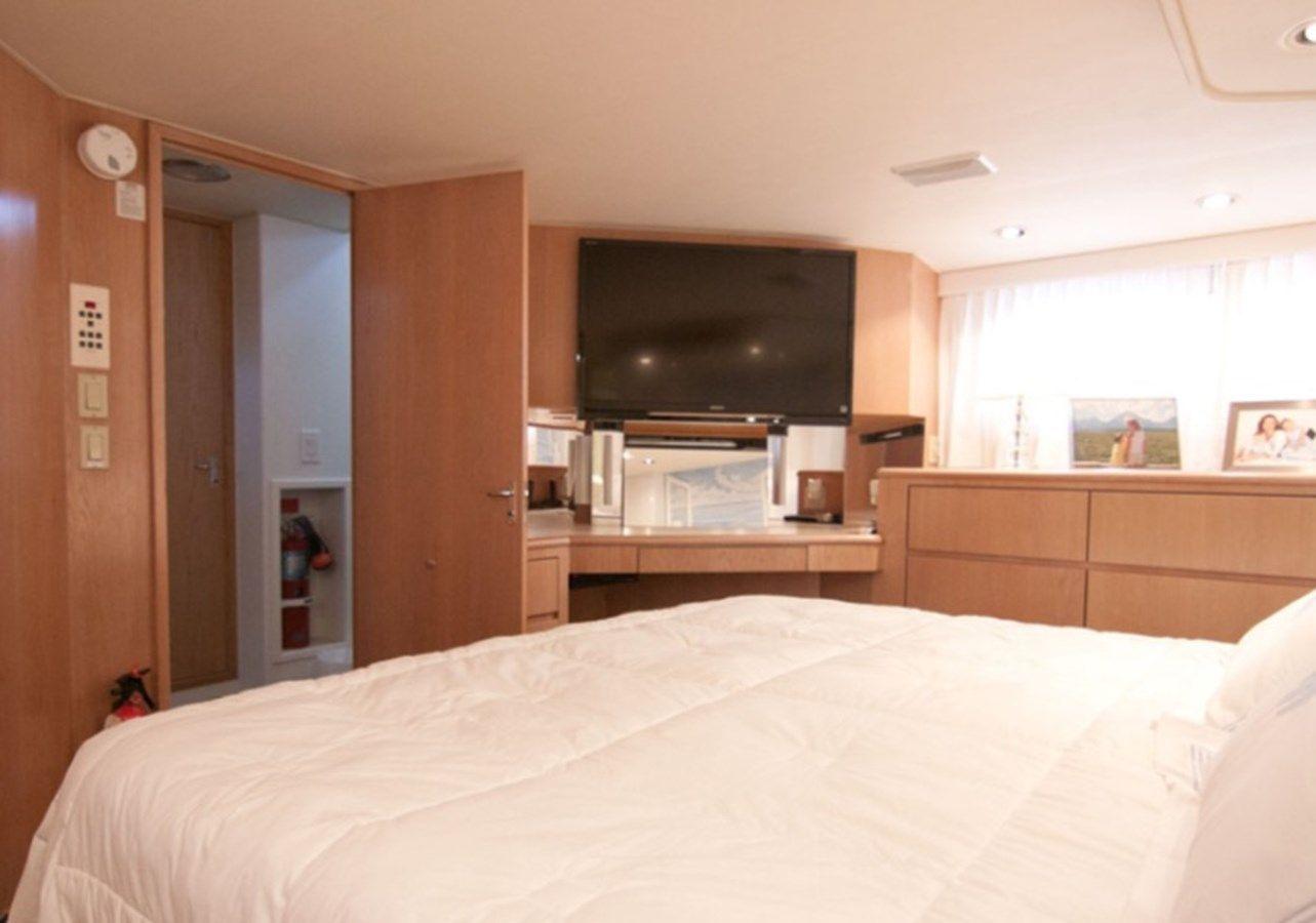 best yacht sales deals Lumber Away IV 70