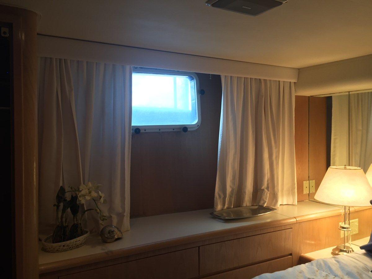 best yacht sales deals Lumber Away IV - Hatteras