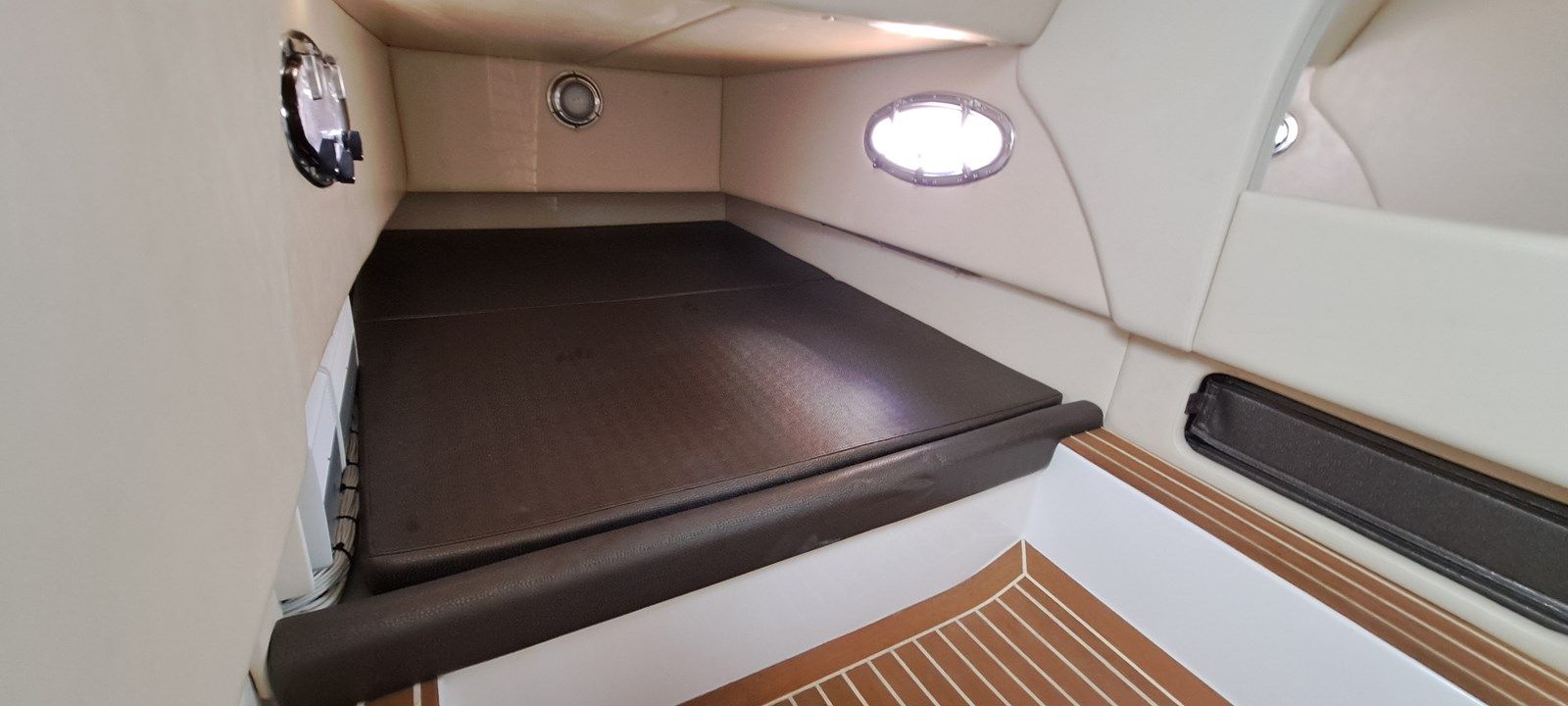 Продажа яхты - - Nor-Tech