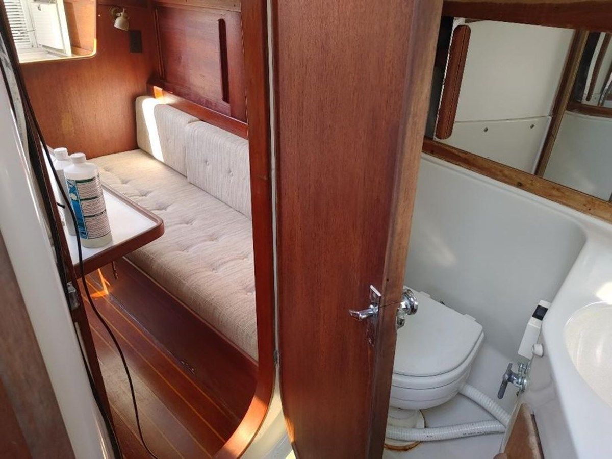 best yacht sales deals 1990 J Boats J34C - J BOATS