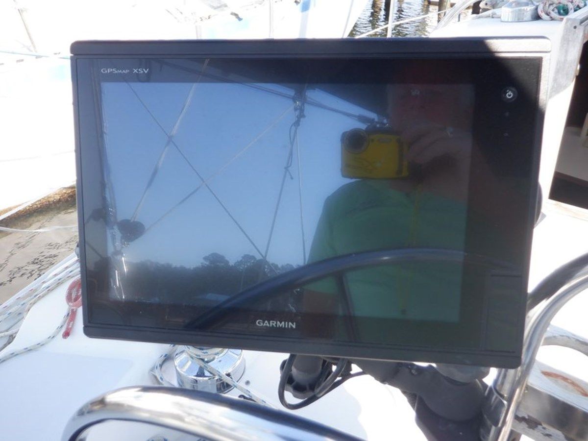 Buy a 1990 J Boats J34C 34 at Shestakov Yacht Sales