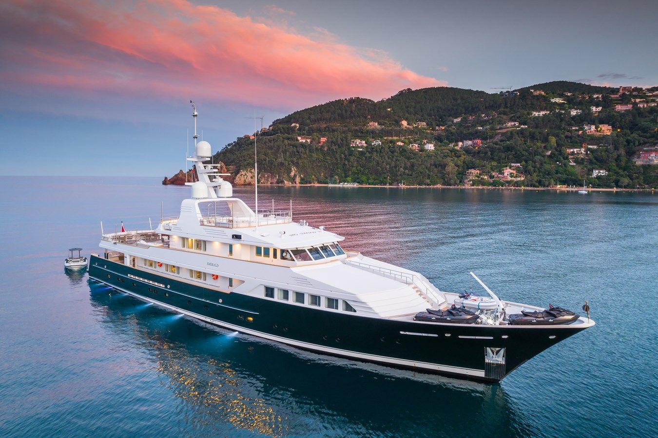 Купить яхту EMERALD в Shestakov Yacht Sales
