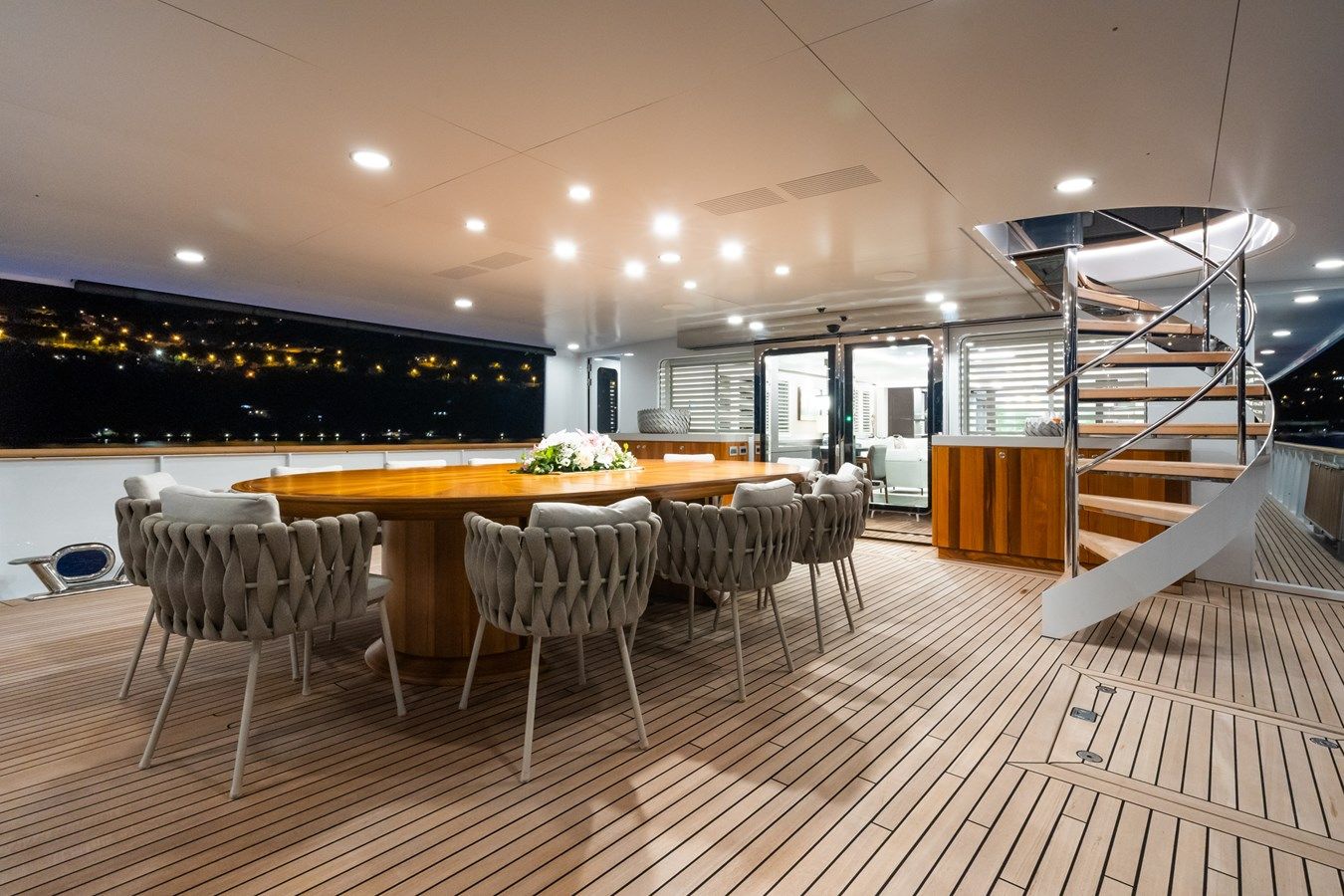 Лучшая цена на EMERALD - FeadShip