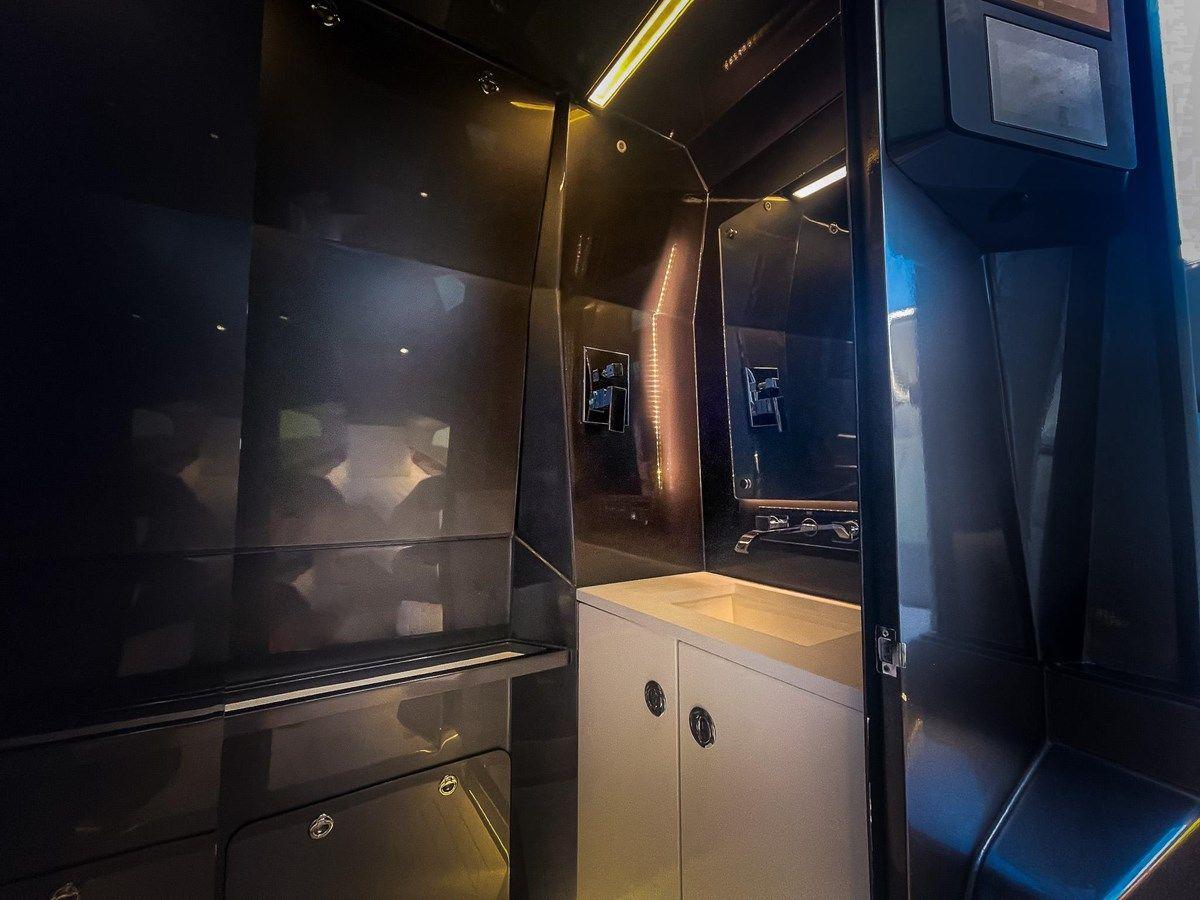 Buy a yacht 2023 Adrenaline 47 Reaper - ADRENALINE POWERBOATS INTER INC