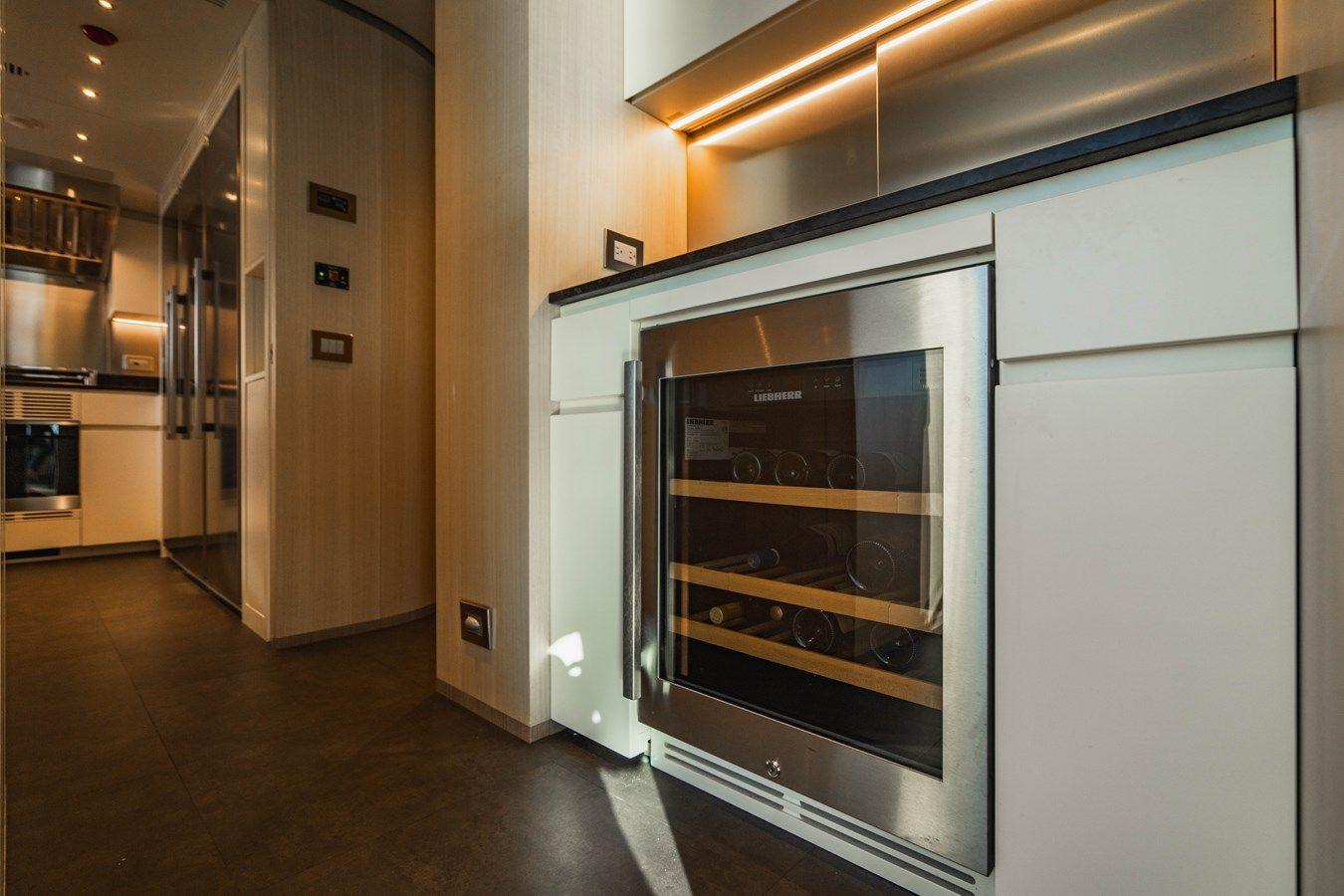 best yacht sales deals ABBENTURES III 2021