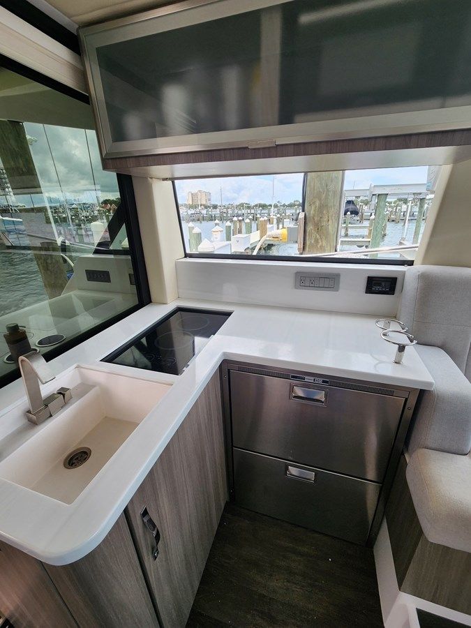 Лучшая цена на DILLIGAF - Regal