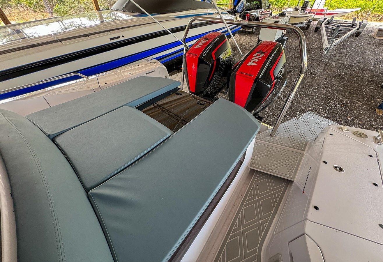 the best price on 2022 Axopar 37 XC Cross Cabin Brabus 37