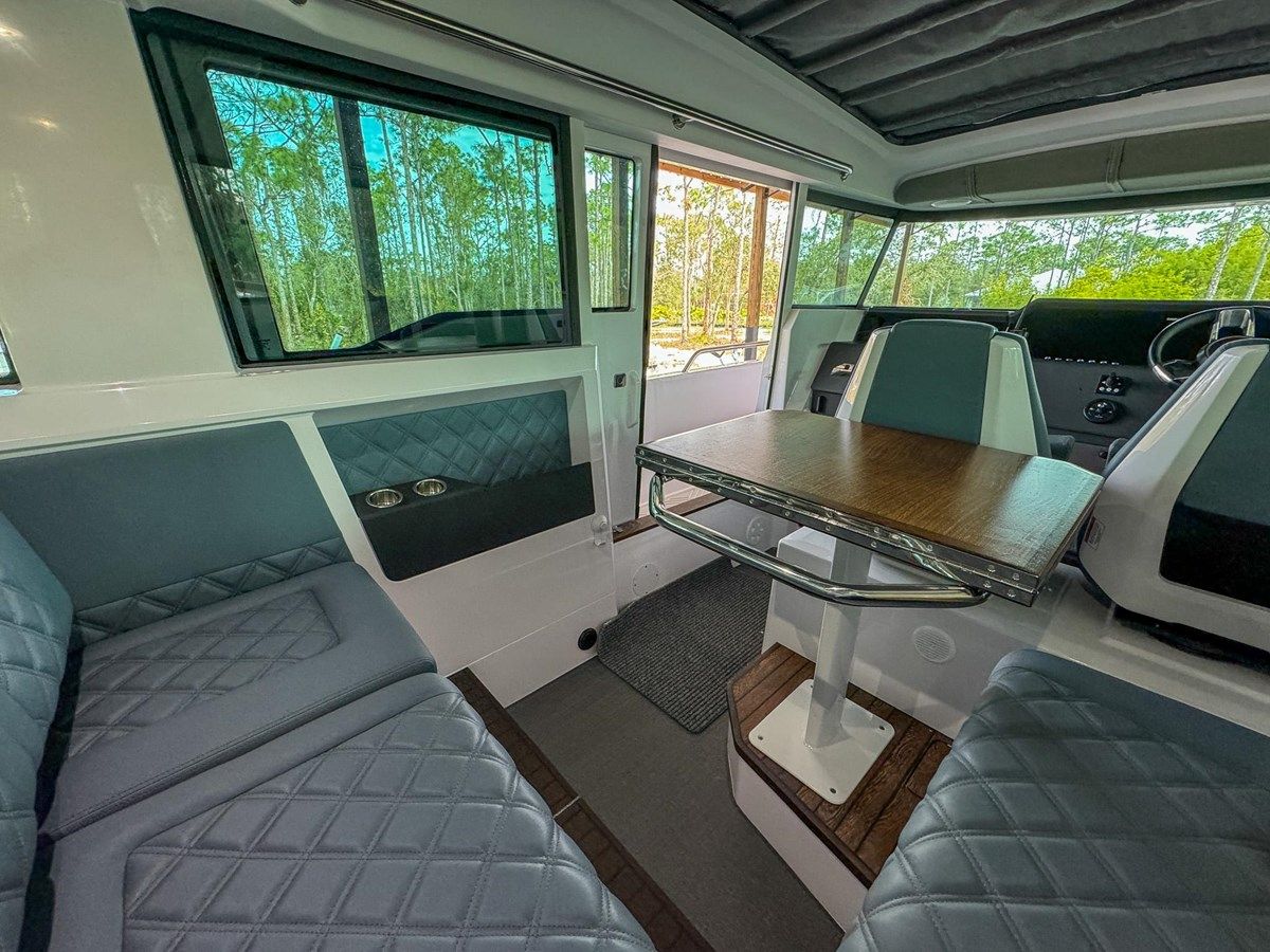 Buy a yacht 2022 Axopar 37 XC Cross Cabin Brabus 37