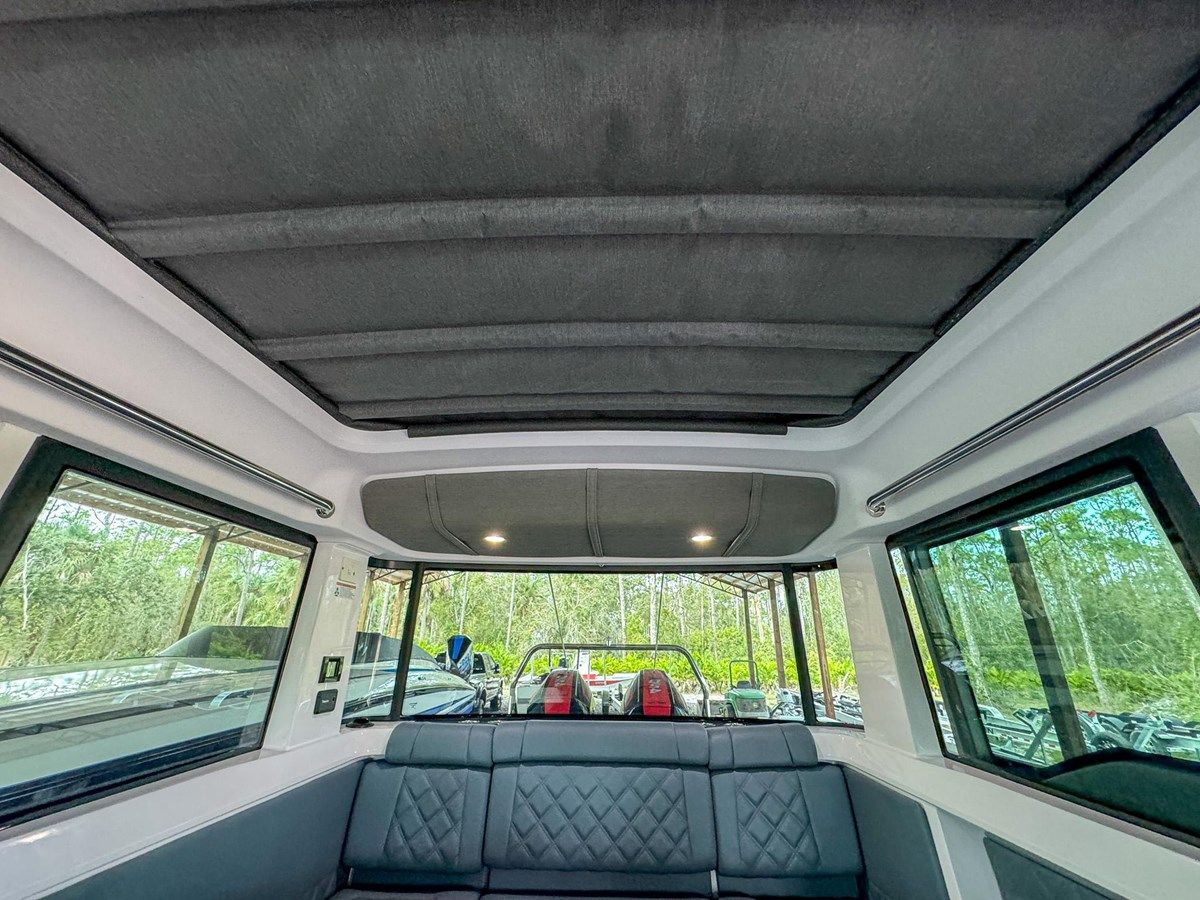 2022 Axopar 37 XC Cross Cabin Brabus - Axopar yacht sale