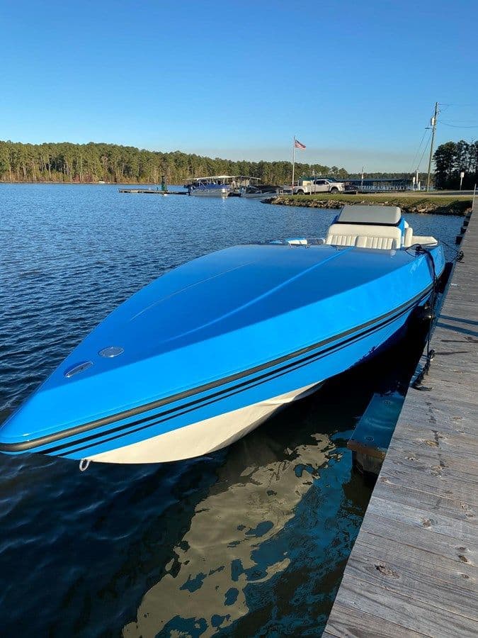 Buy a 2010 Adrenaline SV40 SV40 at Shestakov Yacht Sales