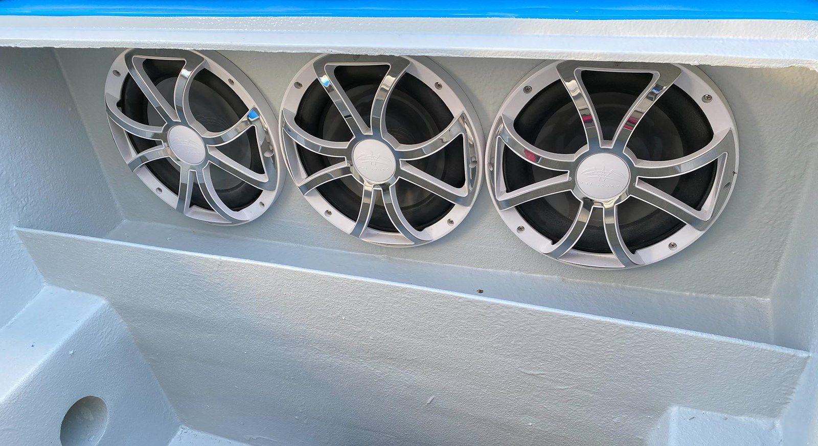 the best price on 2010 Adrenaline SV40 2010