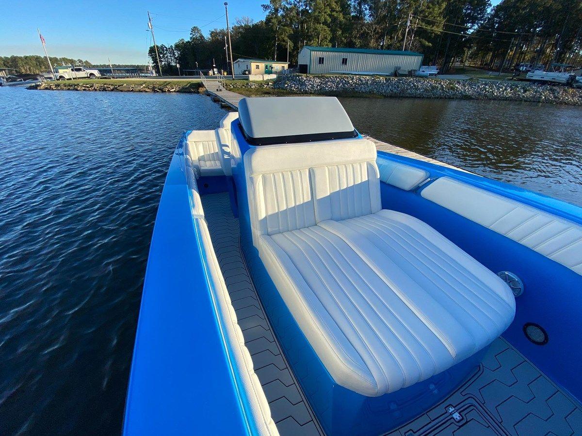 Buy a yacht 2010 Adrenaline SV40 2010