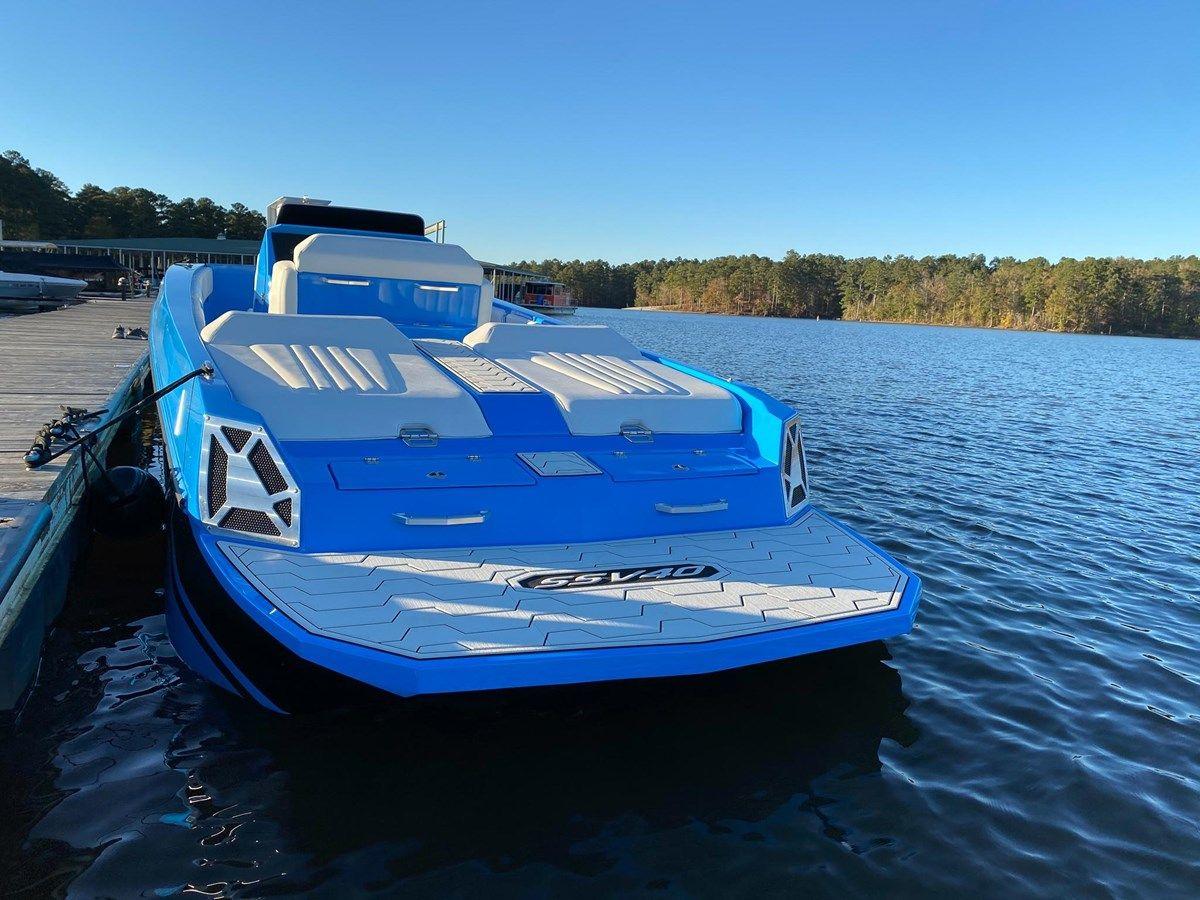 best yacht sales deals 2010 Adrenaline SV40 SV40