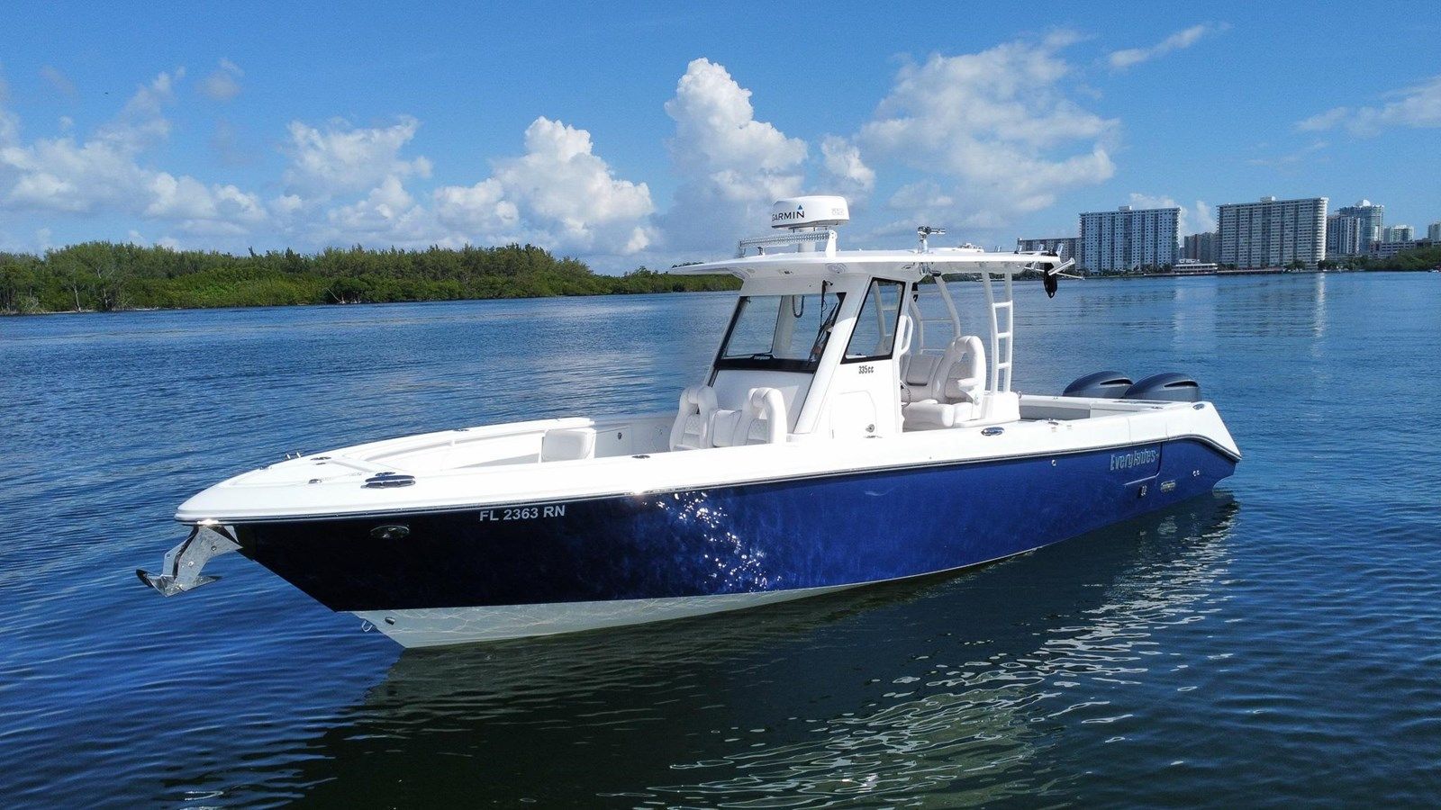 best yacht sales deals 2018 Everglades 335 Center Console 34