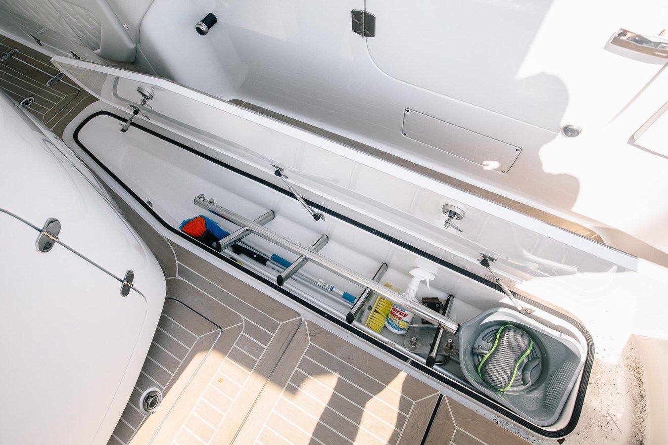 best yacht sales deals 2017 MTI V42 - MTI