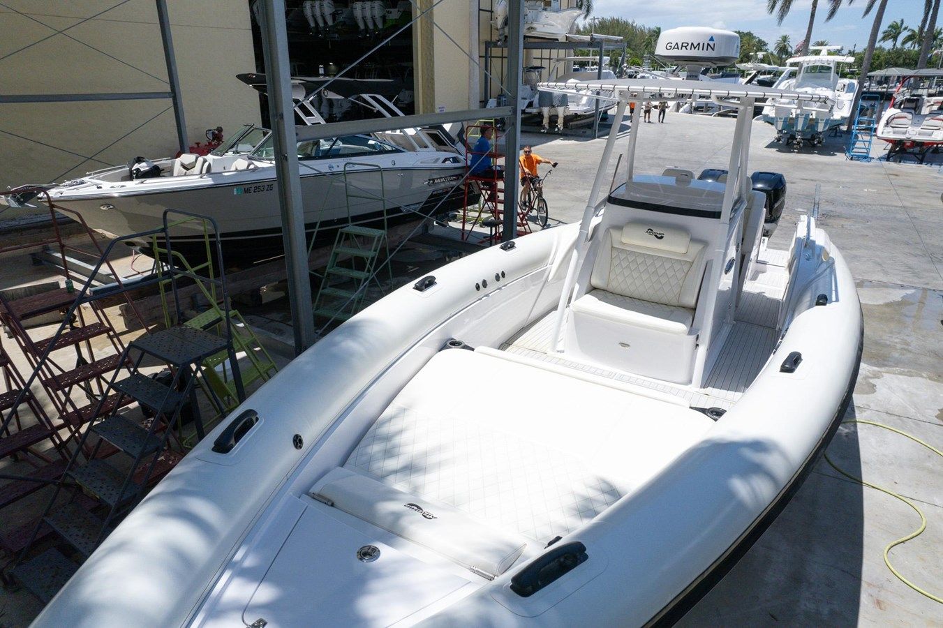 Продажа яхты 2017 Airship 330 - AIRSHIP RIBS