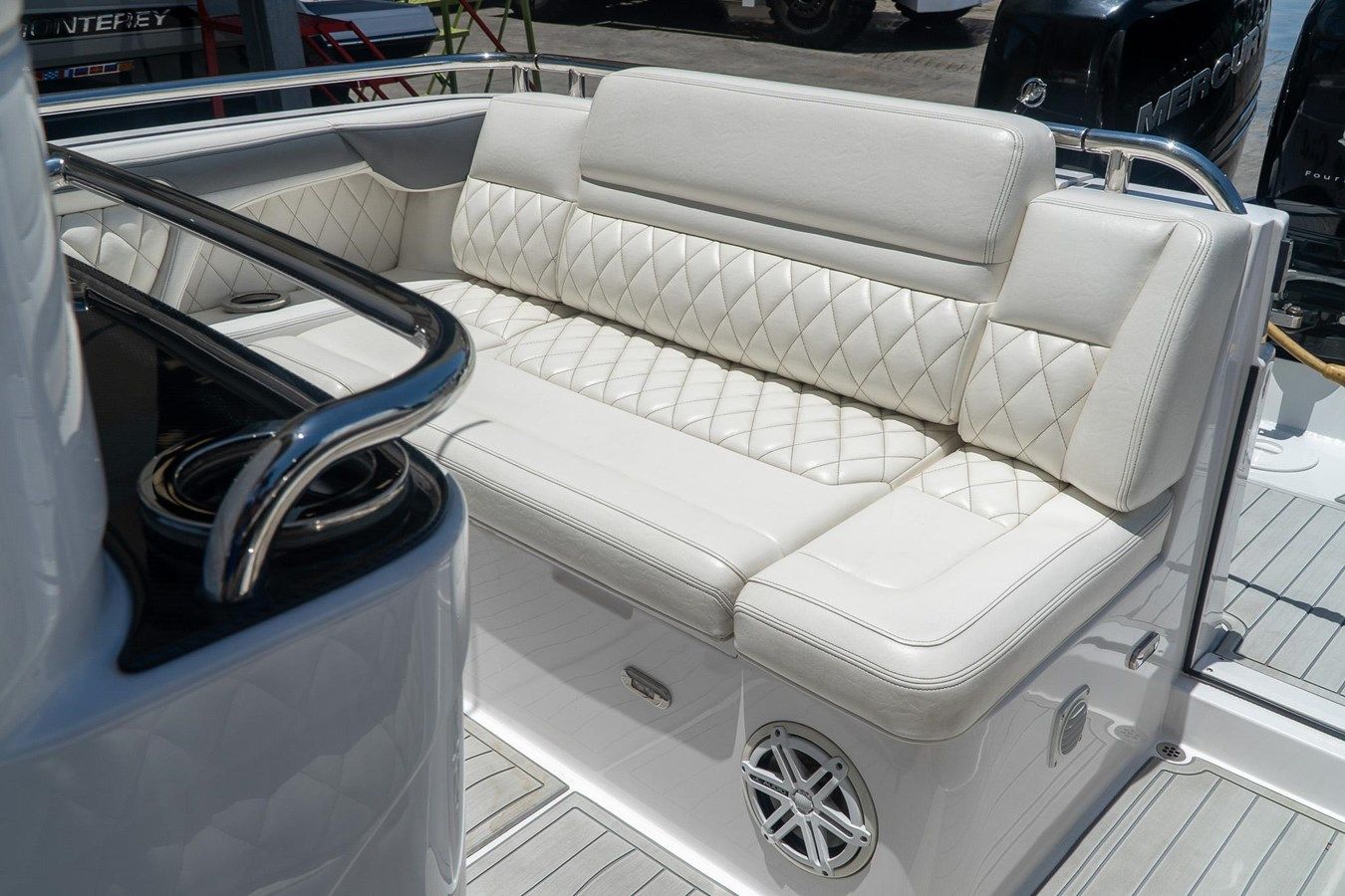 Купить 2017 Airship 330 - AIRSHIP RIBS