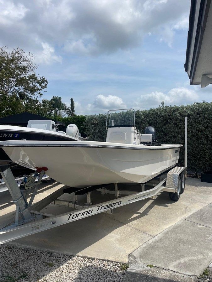 Buy a 2023 Sundance DX20 2023 at Shestakov Yacht Sales