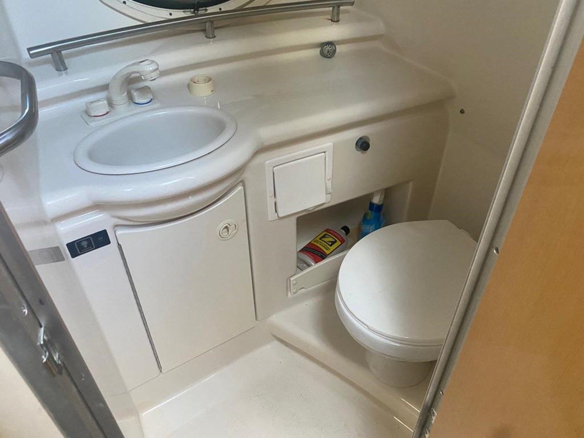 best yacht sales deals 2004 Maxum Cruiser