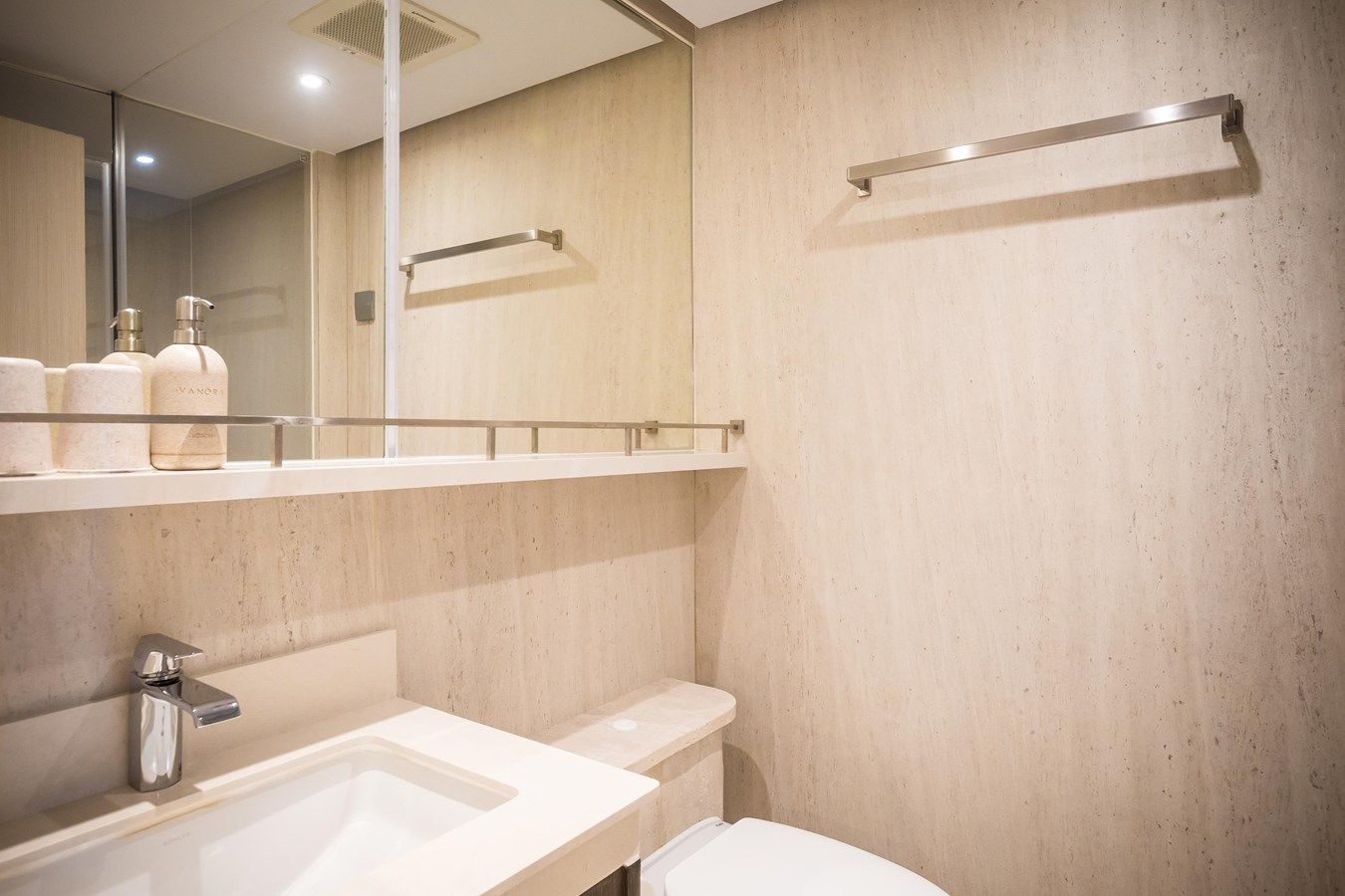 best yacht sales deals VANORA 170