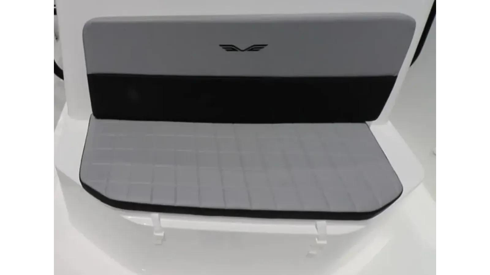 2023 Beneteau Flyer 8 Space Deck