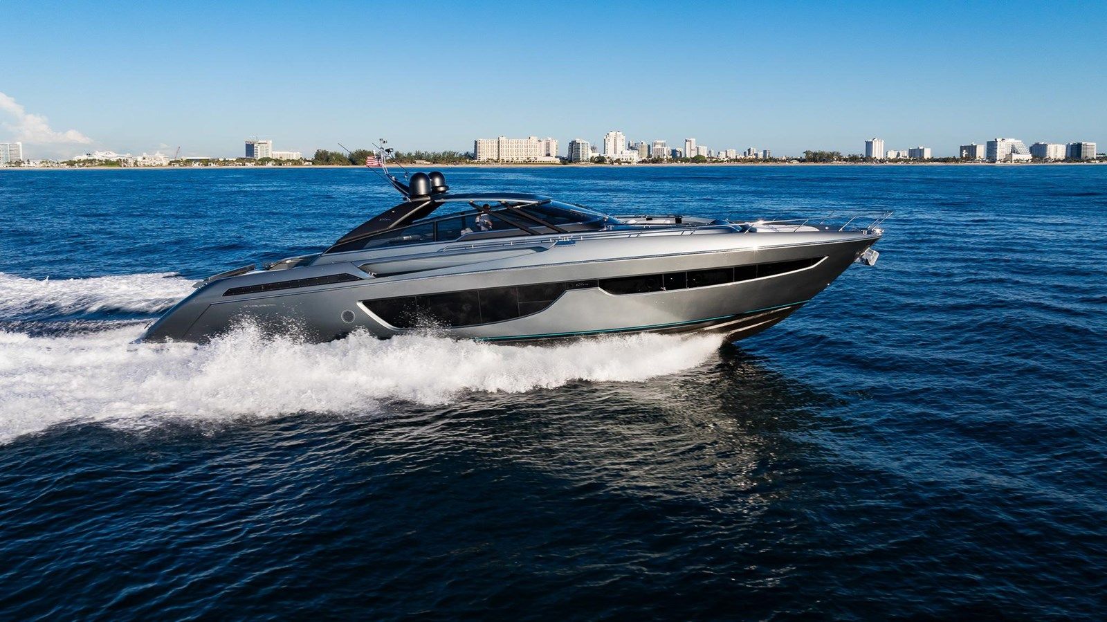 Продажа яхты 2021 Riva 76' Bahamas