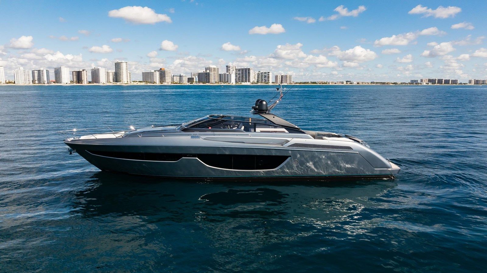 2021 Riva 76' Bahamas 76' Bahamas