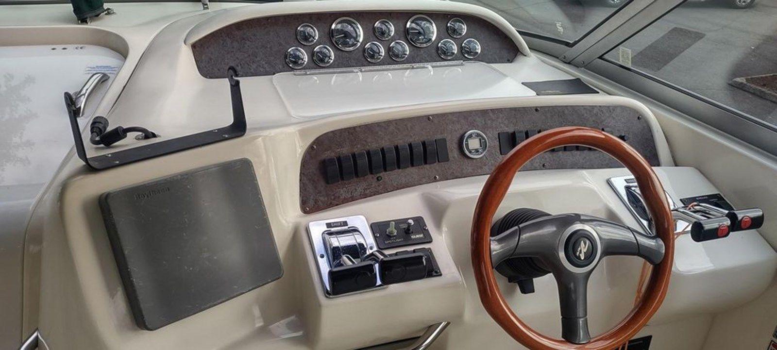 Продажа яхты 1997 Sea Ray 330 Sundancer - SEA RAY