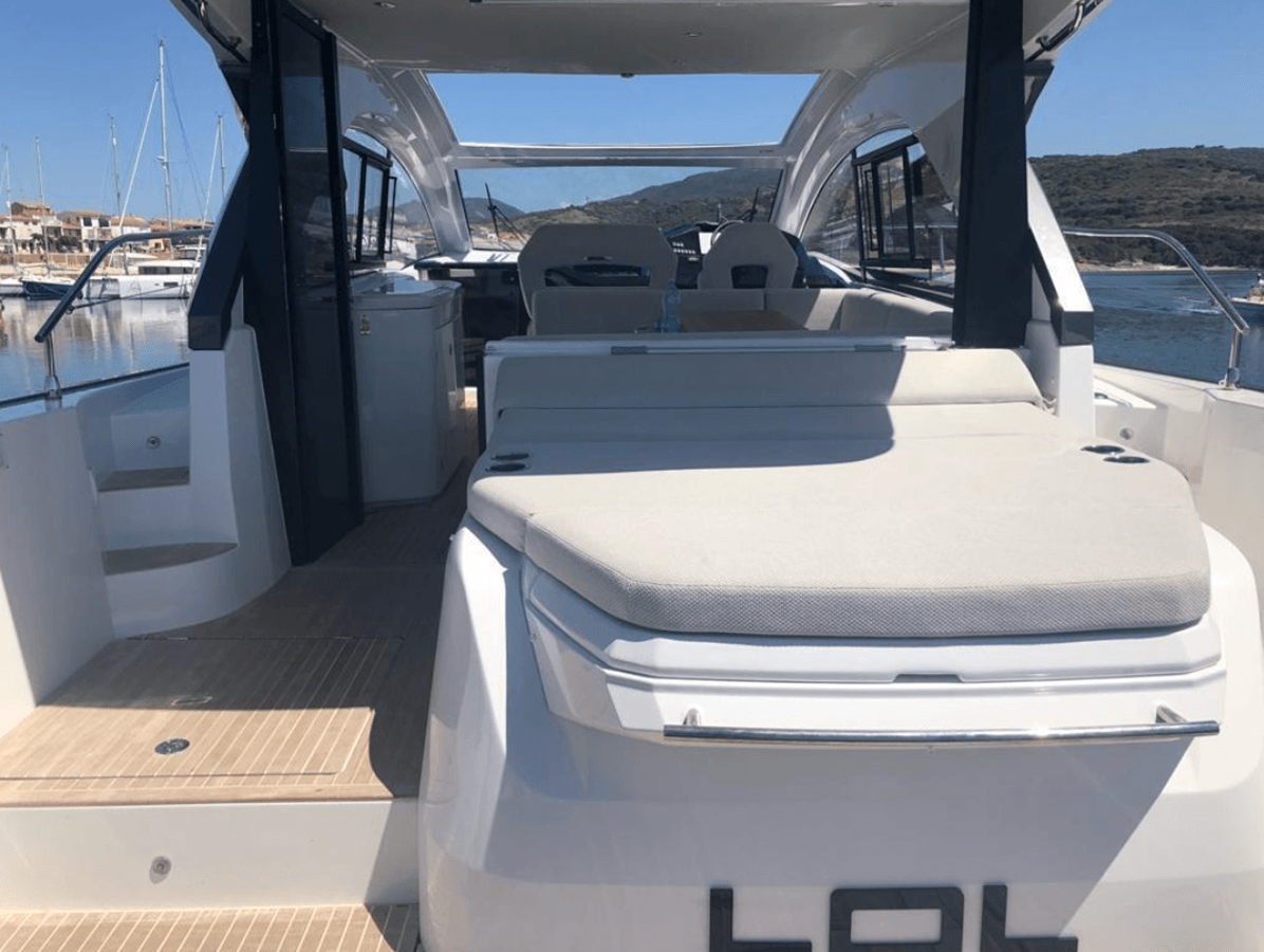 Купить LOL - Beneteau