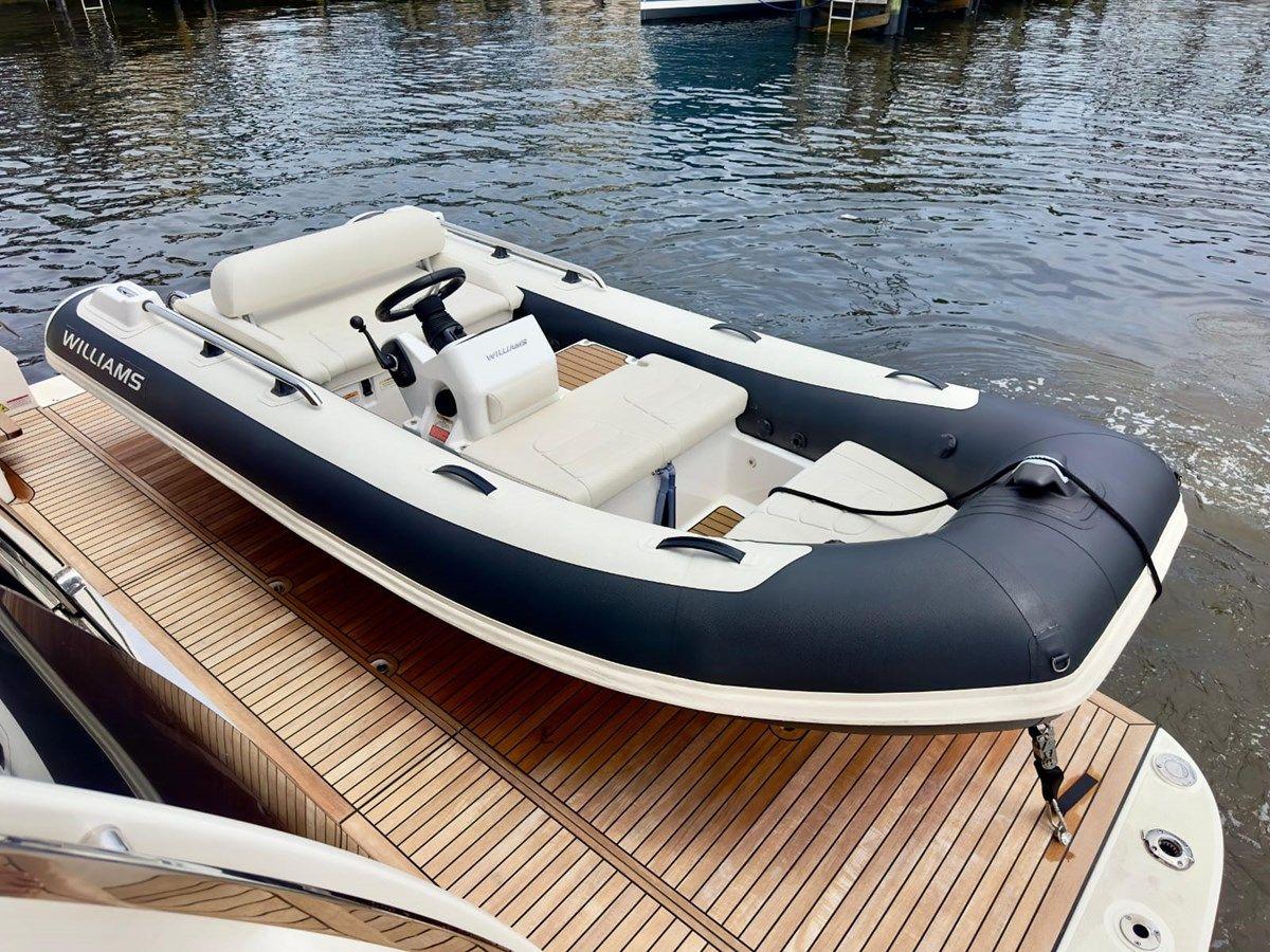 Buy a yacht NAVETTA 64