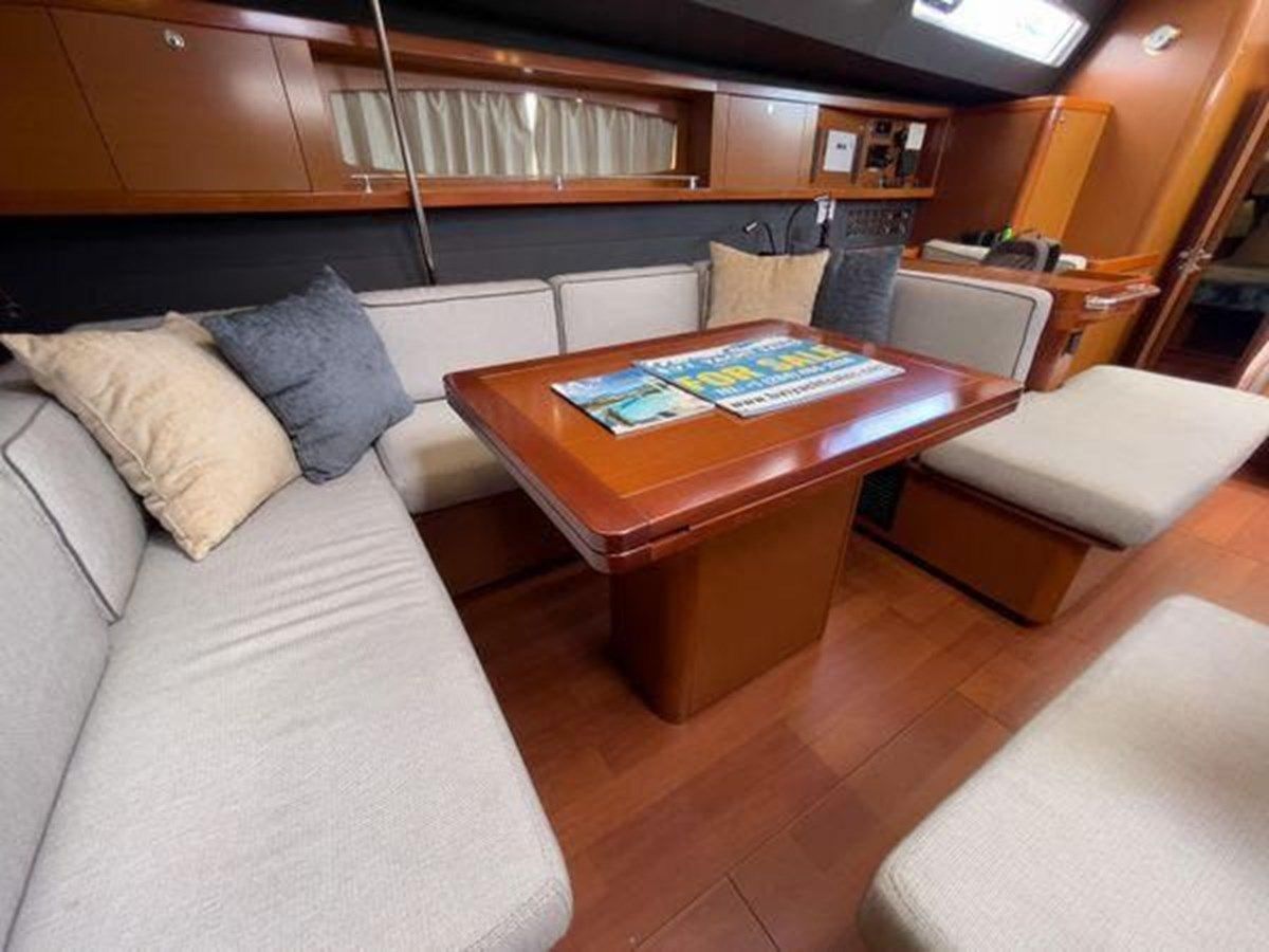 the best price on 2016 Beneteau Oceanis 60