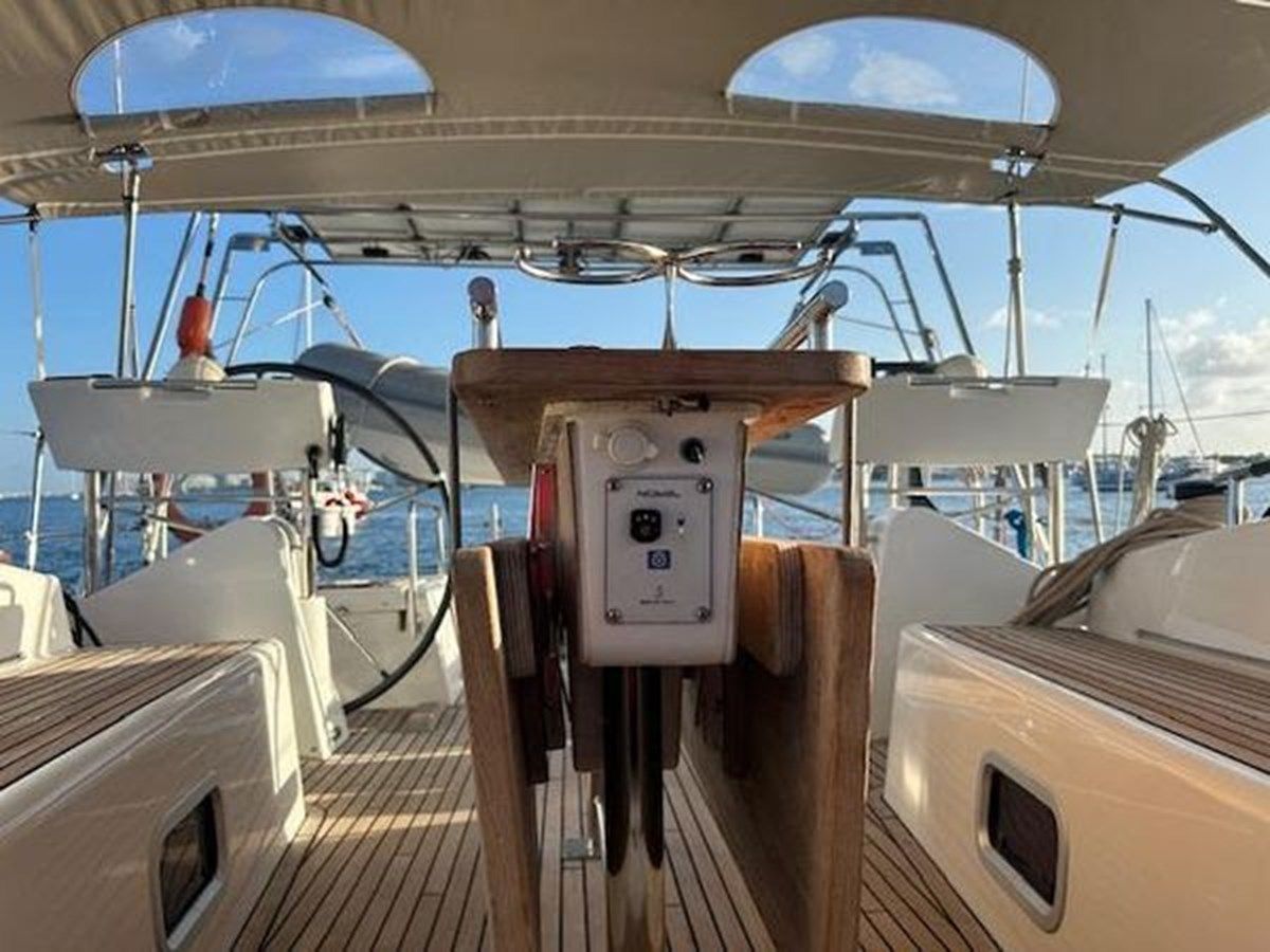 2016 Beneteau Oceanis 60 2016
