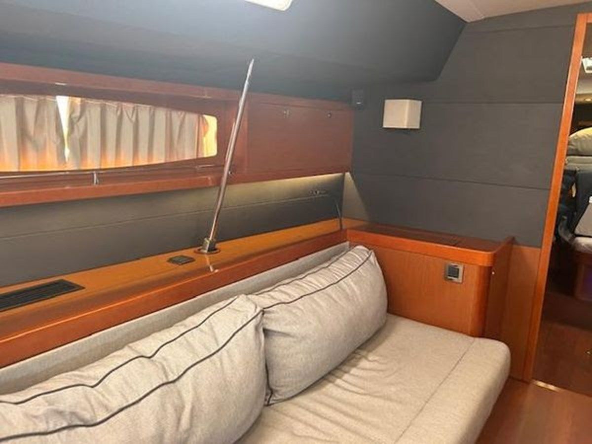 Buy a 2016 Beneteau Oceanis 60 at Shestakov Yacht Sales