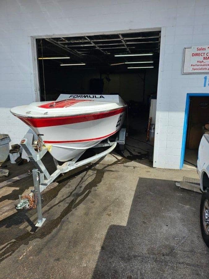 1979 Formula 233 - Formula Boats yacht sale