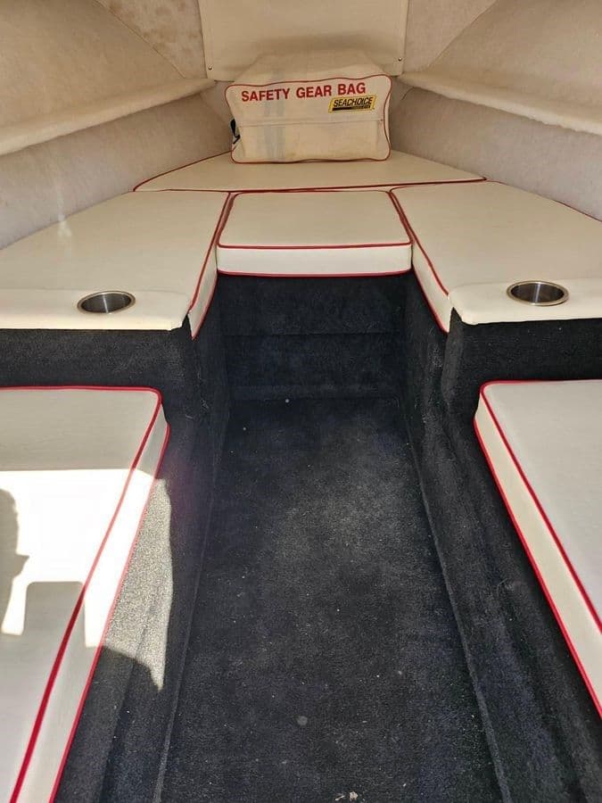 best yacht sales deals 1979 Formula 233