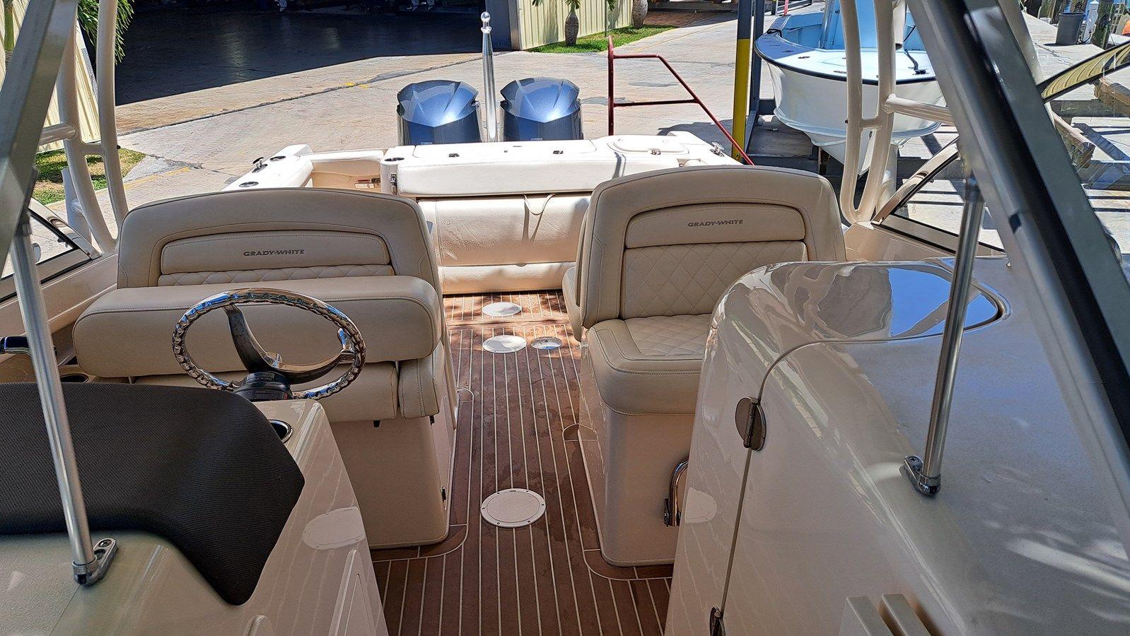 Buy a - - GRADY-WHITE at Shestakov Yacht Sales