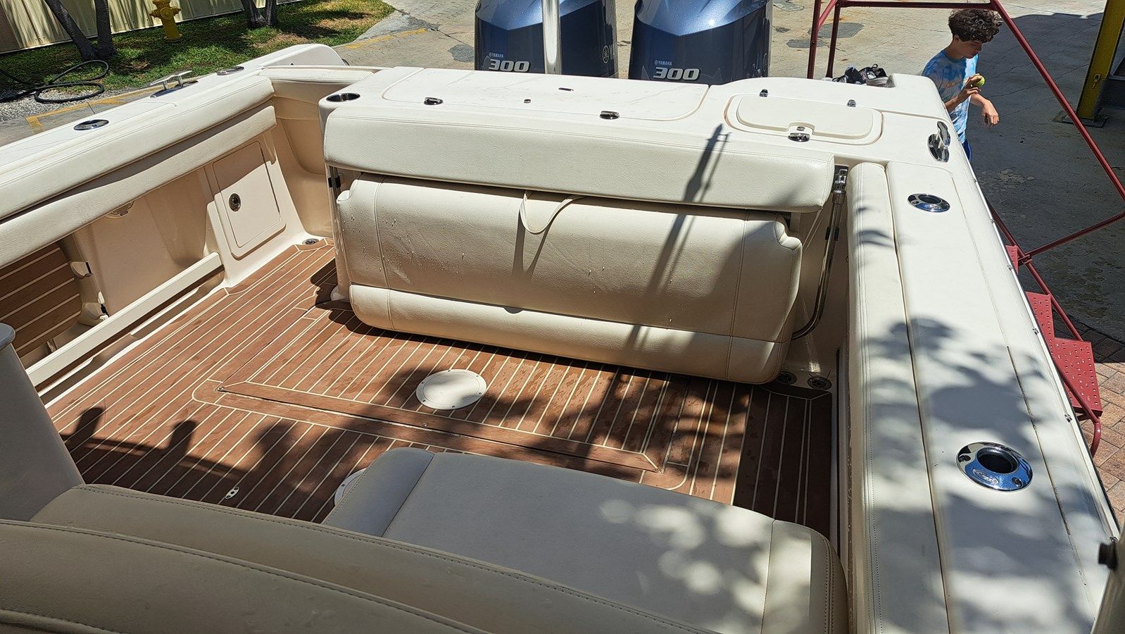 Buy a - Freedom 285 at Shestakov Yacht Sales