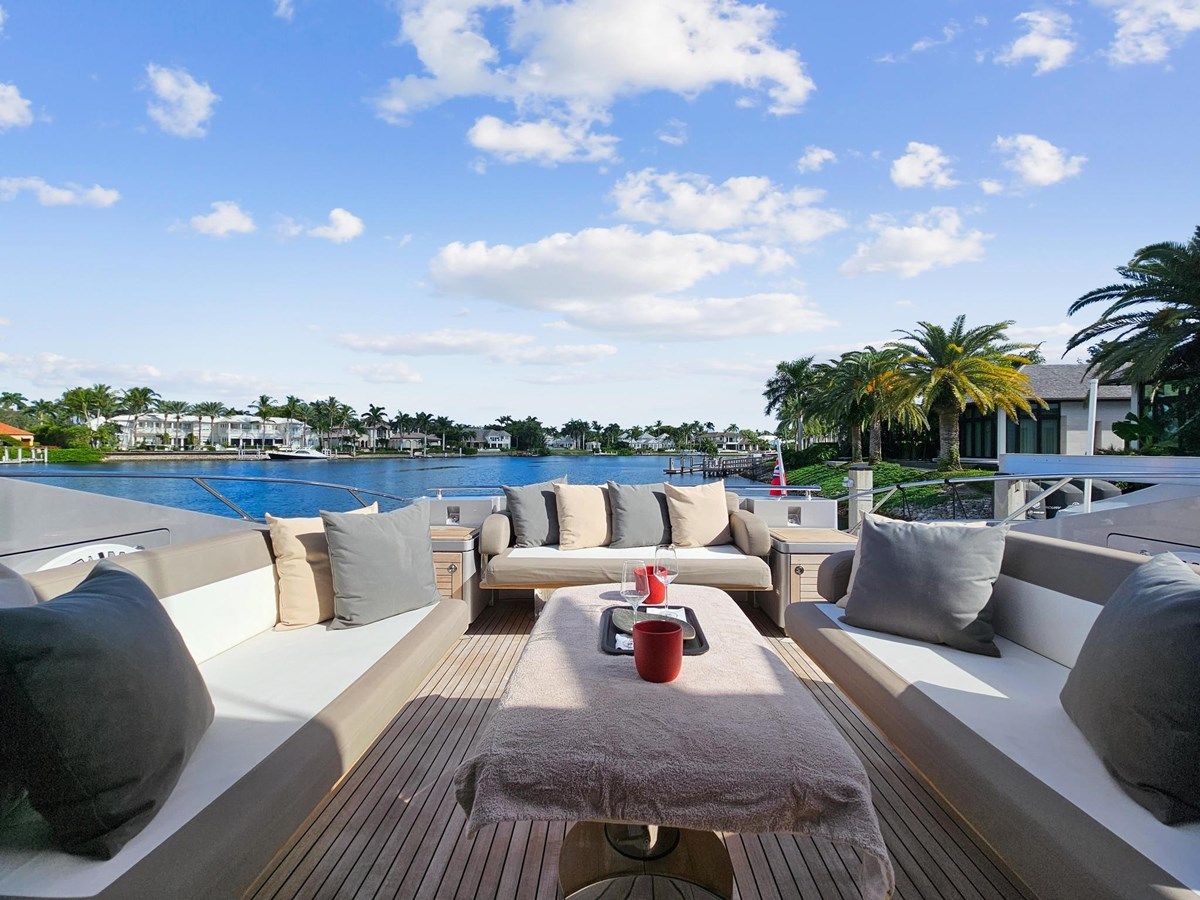 Продажа яхты Izumi