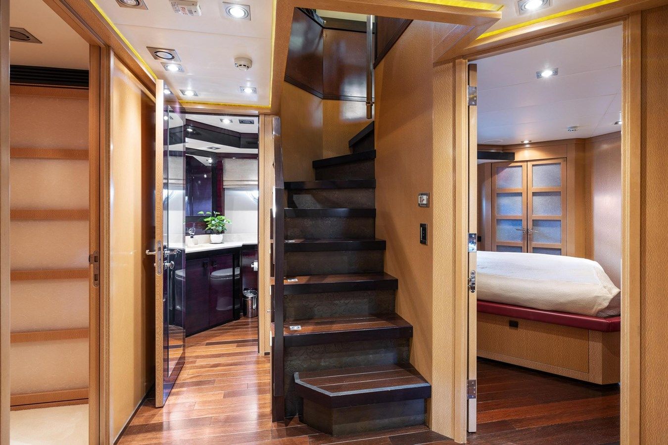 Продажа яхты Izumi - PALMER JOHNSON