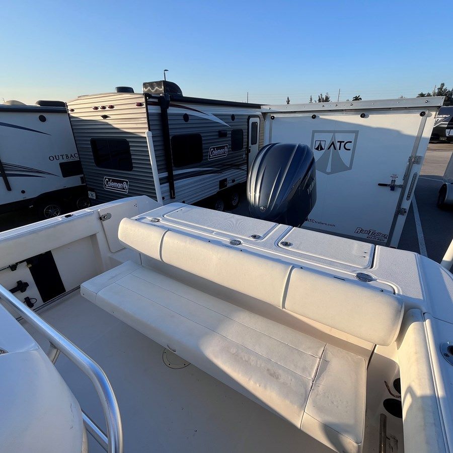 Купить яхту - 24 в Shestakov Yacht Sales