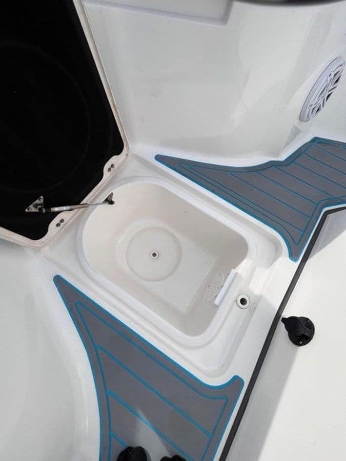 Buy a yacht 2021 Sea Fox 268 Commander 268 Commander