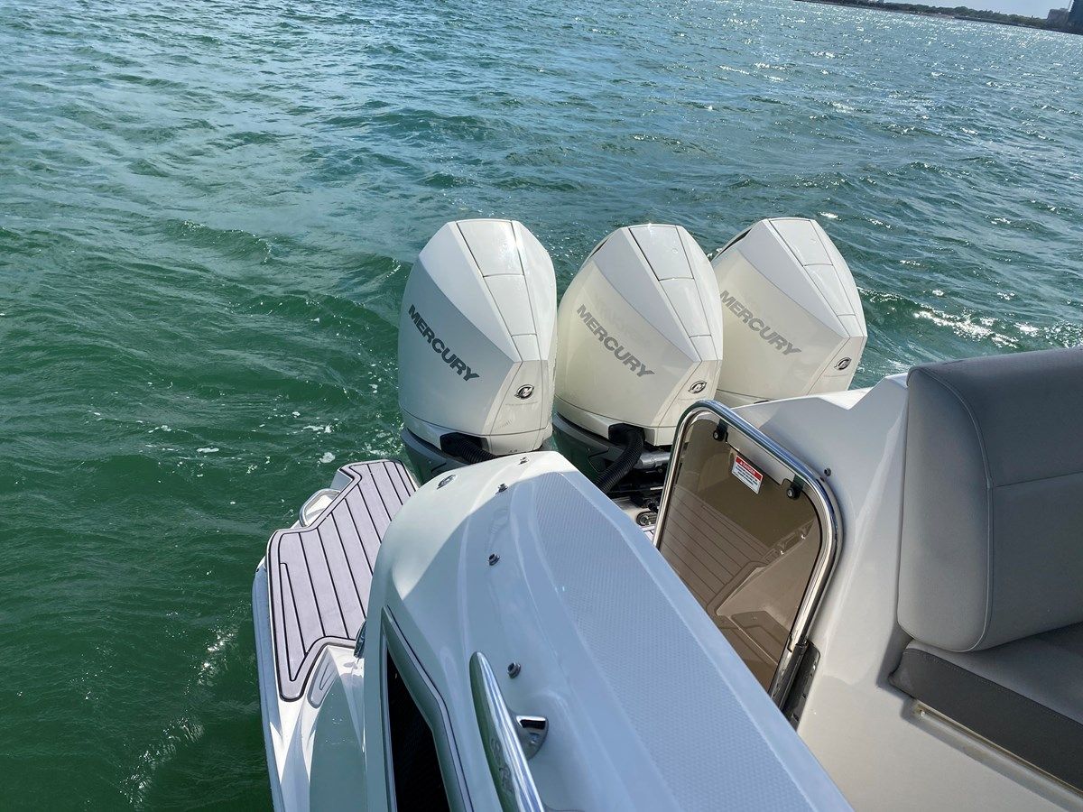 Boa Vida - SEA RAY yacht sale