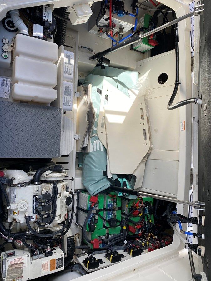 Buy a Boa Vida 32 at Shestakov Yacht Sales