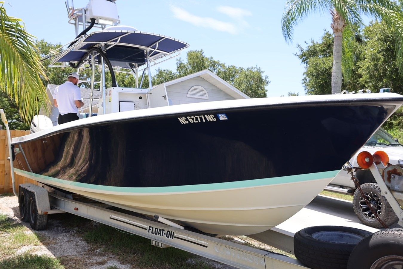 Купить Late Fees - Contender Boats