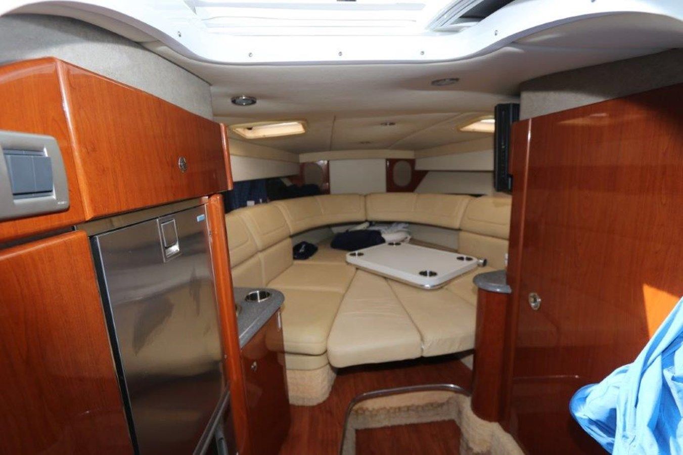 Продажа яхты - - Formula Boats